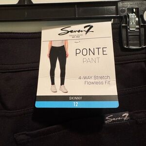NWT Seven7 Skinny Ponte Pants